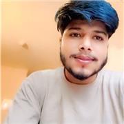 I’m a friendly and patient teacher. My lessons are for beginners and intermediate learners who want to improve easily.